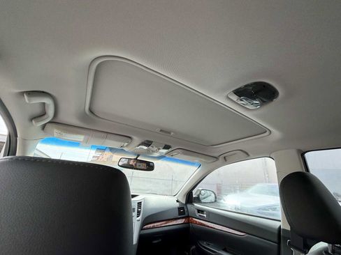 Used 2011 Subaru Outback 2.5i Limited w/ PWR Moonroof Pkg image 21