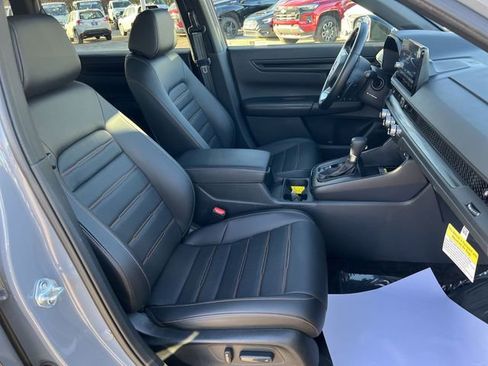 Used 2025 Honda CR-V Sport-L image 29