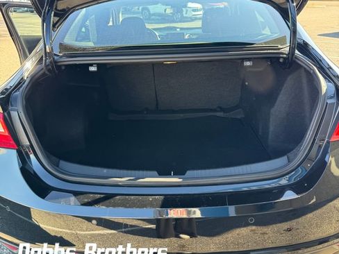 Used 2024 Chevrolet Malibu LT image 33