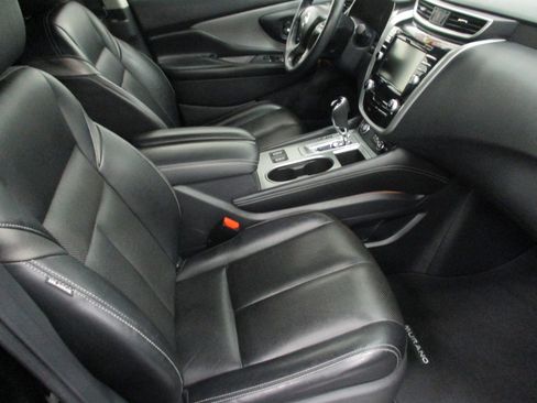 Used 2020 Nissan Murano SL image 12