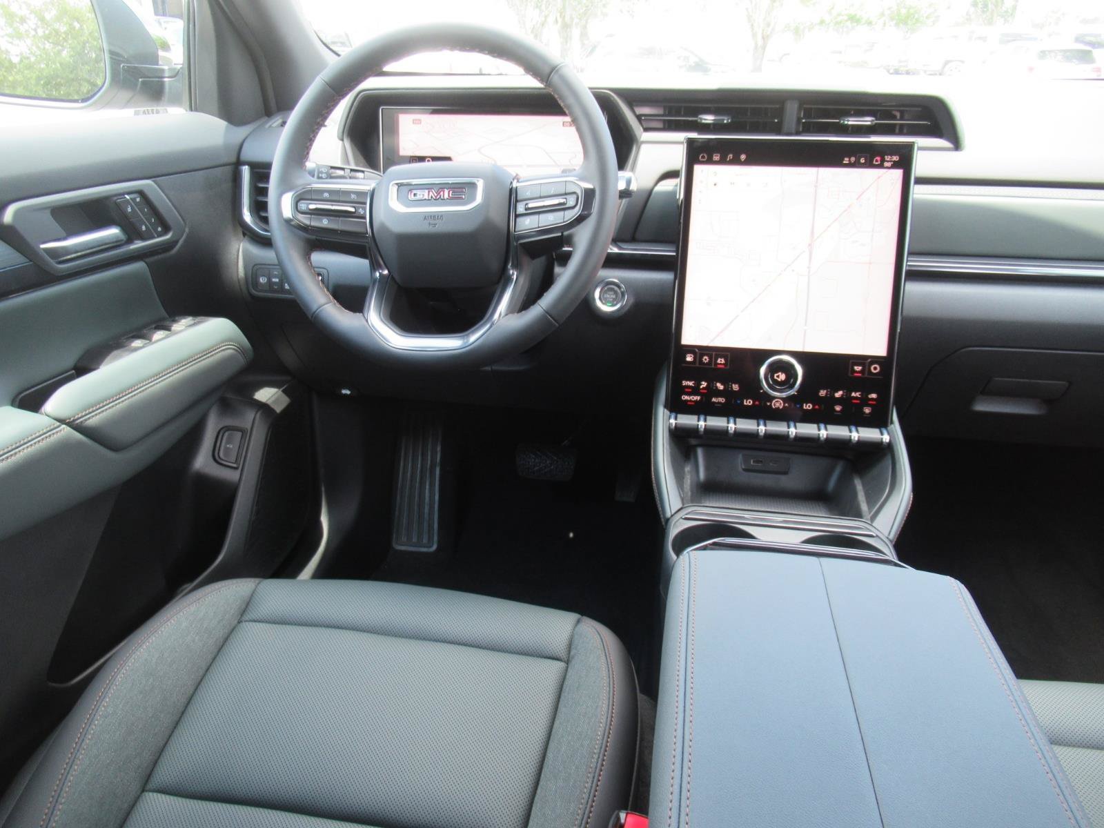 New 2027 GMC Terrain AT4 w/ Convenience Package III AWD/4WD image 13