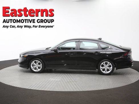 Used 2025 Honda Accord LX image 60