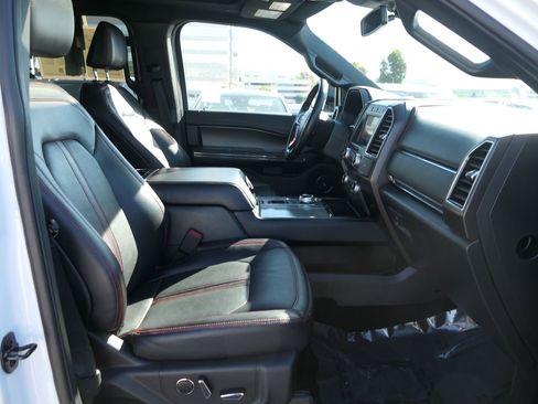 Used 2021 Ford Expedition Limited image 32