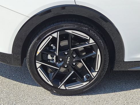 Used 2025 Kia K4 GT-Line w/ GT-Line Premium Package FWD image 7