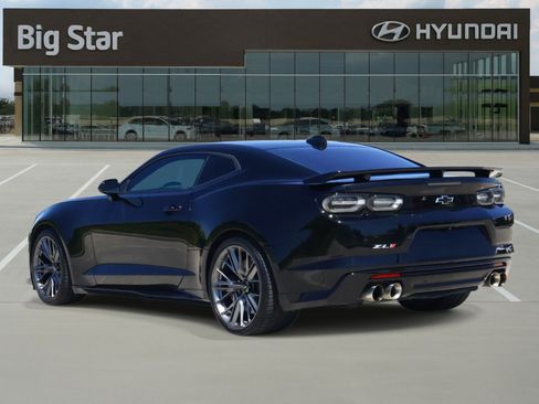Used 2023 Chevrolet Camaro ZL1 RWD image 3