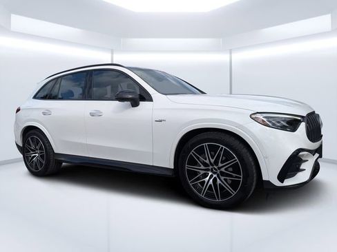 Used 2025 Mercedes-Benz GLC 43 AMG 4MATIC image 1