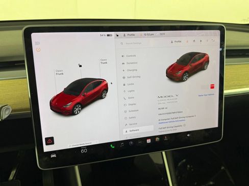 Used 2021 Tesla Model Y Long Range AWD/4WD image 37