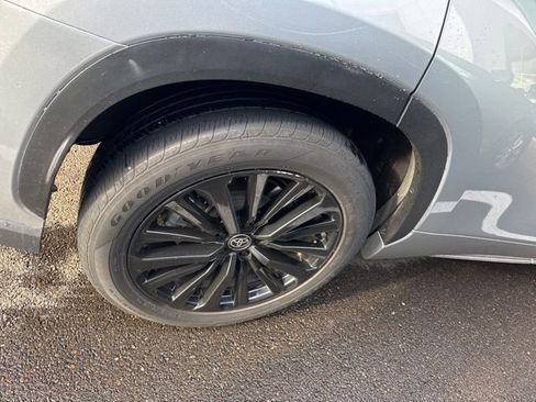 Certified 2024 Toyota Highlander XSE image 5