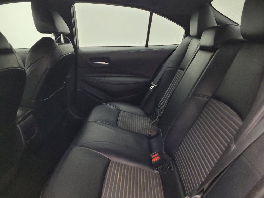 Used 2022 Toyota Corolla XSE FWD image 18