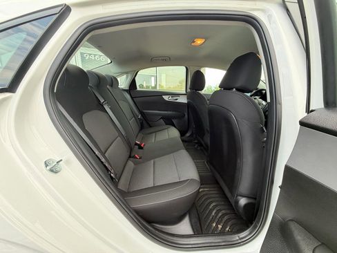 Used 2023 Kia Forte LXS FWD image 22