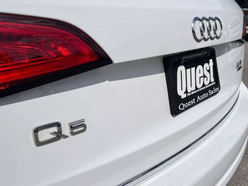 Used 2017 Audi Q5 2.0T Premium Plus w/ Technology Package AWD/4WD image 9