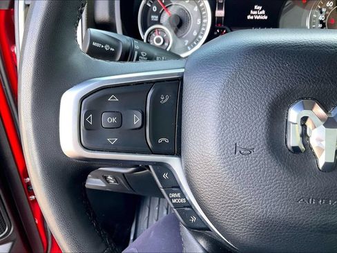Used 2025 RAM 1500 Big Horn AWD/4WD image 18