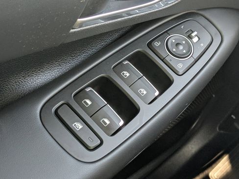 Used 2023 Hyundai Sonata SEL w/ Preferred Accessory Package image 25