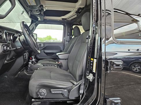 Used 2021 Jeep Wrangler Unlimited Sport AWD/4WD image 16