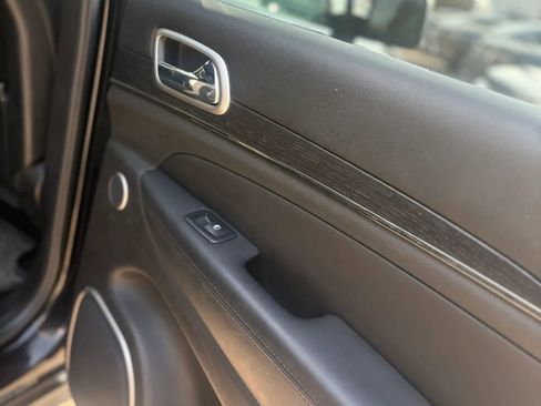 Used 2018 Jeep Grand Cherokee High Altitude image 29