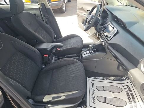 Used 2021 Nissan Kicks S image 17