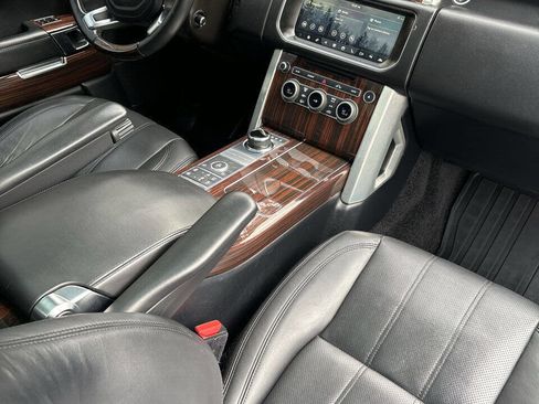 Used 2017 Land Rover Range Rover HSE image 46