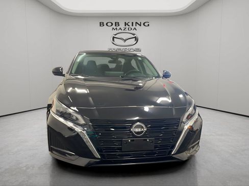 Used 2024 Nissan Altima 2.5 SL AWD/4WD image 8