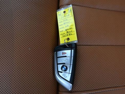 Used 2021 BMW X5 M50i w/ Dynamic Handling Package image 29