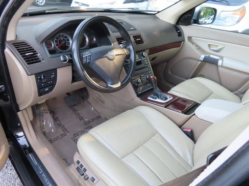 Used 2013 Volvo XC90 3.2 AWD/4WD image 9