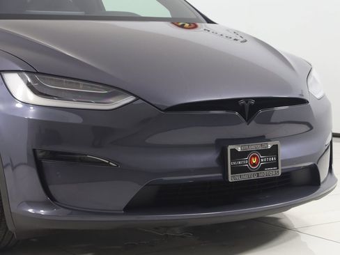 Used 2022 Tesla Model X image 47
