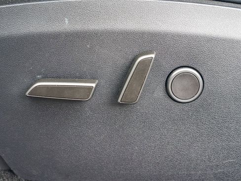 Used 2024 Tesla Model Y Long Range image 20