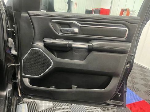 Used 2023 RAM 1500 Laramie AWD/4WD image 10