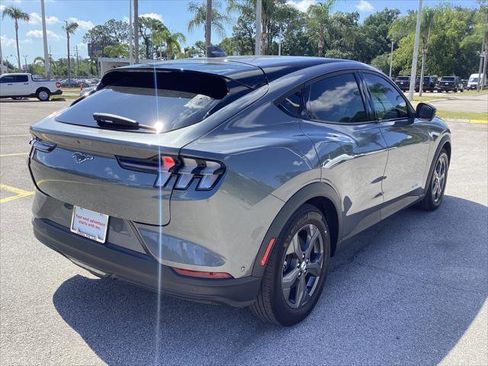 Used 2021 Ford Mustang Mach-E Select w/ Comfort/Technology Package AWD/4WD image 3