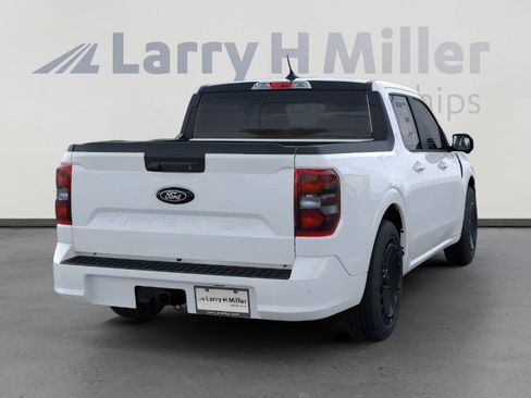New 2025 Ford Maverick Lobo image 8