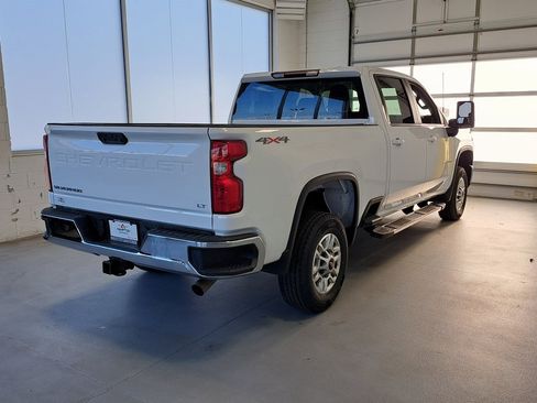 Used 2024 Chevrolet Silverado 2500 LT image 6