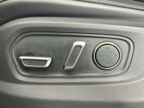 Used 2023 Rivian R1T Adventure image 30