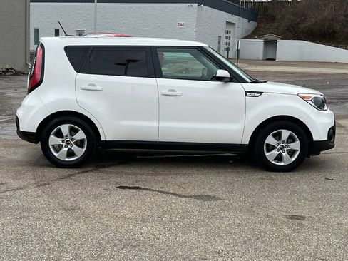 Used 2018 Kia Soul w/ Convenience Package image 39