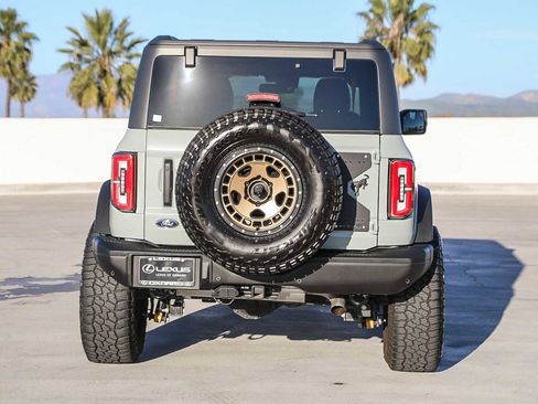 Used 2022 Ford Bronco Badlands image 6