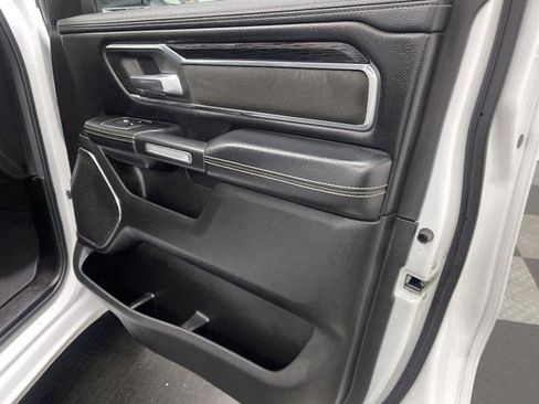 Used 2024 RAM 1500 Laramie AWD/4WD image 17