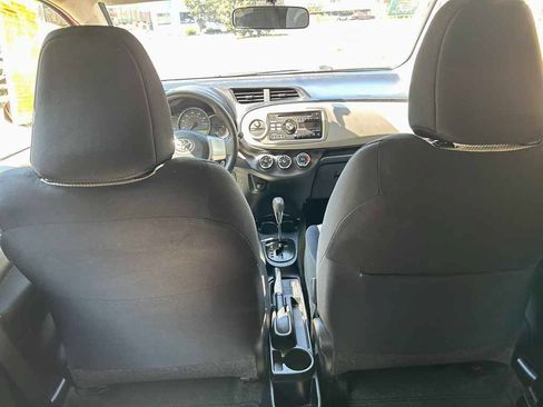 Used 2012 Toyota Yaris LE FWD image 12