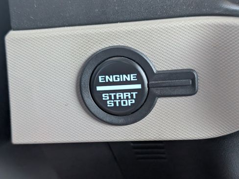 Used 2022 Ford Bronco Wildtrak AWD/4WD image 12