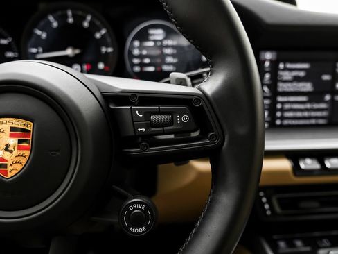 Used 2021 Porsche 911 Carrera S RWD image 18
