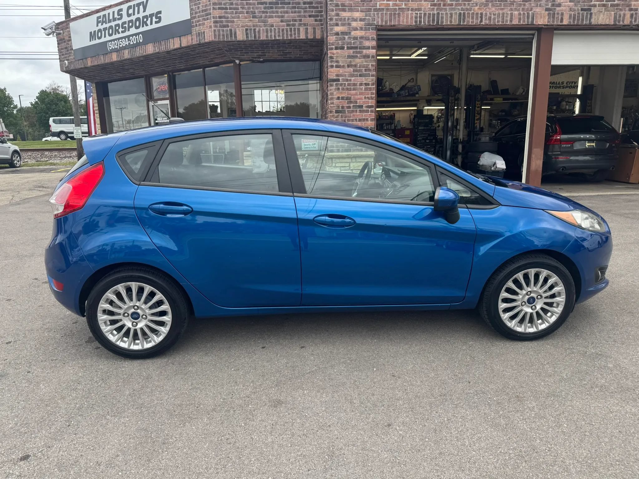 Used 2019 Ford Fiesta SE w/ Equipment Group 201A FWD image 15