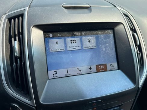 Used 2016 Ford Edge SEL AWD/4WD image 16