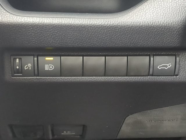 Certified 2024 Toyota RAV4 XLE w/ Convenience Package FWD image 27