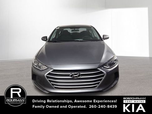 Used 2018 Hyundai Elantra SEL w/ Cargo Package image 3
