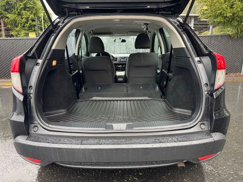 Used 2021 Honda HR-V LX image 22