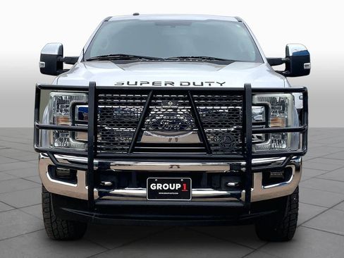 Used 2017 Ford F250 Lariat w/ Chrome Package AWD/4WD image 3
