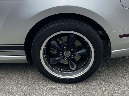 Used 2014 Ford Mustang Coupe image 8