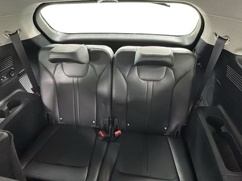 New 2025 Kia Sorento S image 15