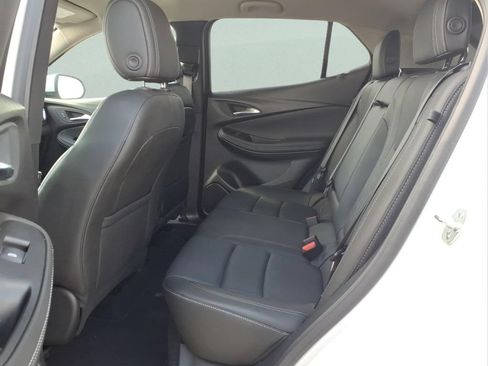 Used 2025 Buick Encore GX Avenir w/ Avenir Technology Package FWD image 15