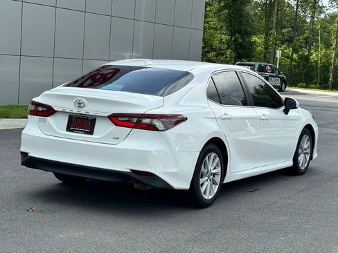 Used 2023 Toyota Camry LE FWD image 9