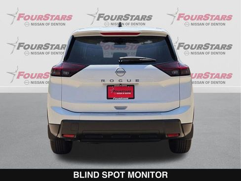 New 2026 Nissan Rogue SV FWD image 5