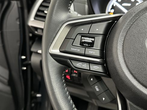 Used 2024 Subaru Forester Premium image 27