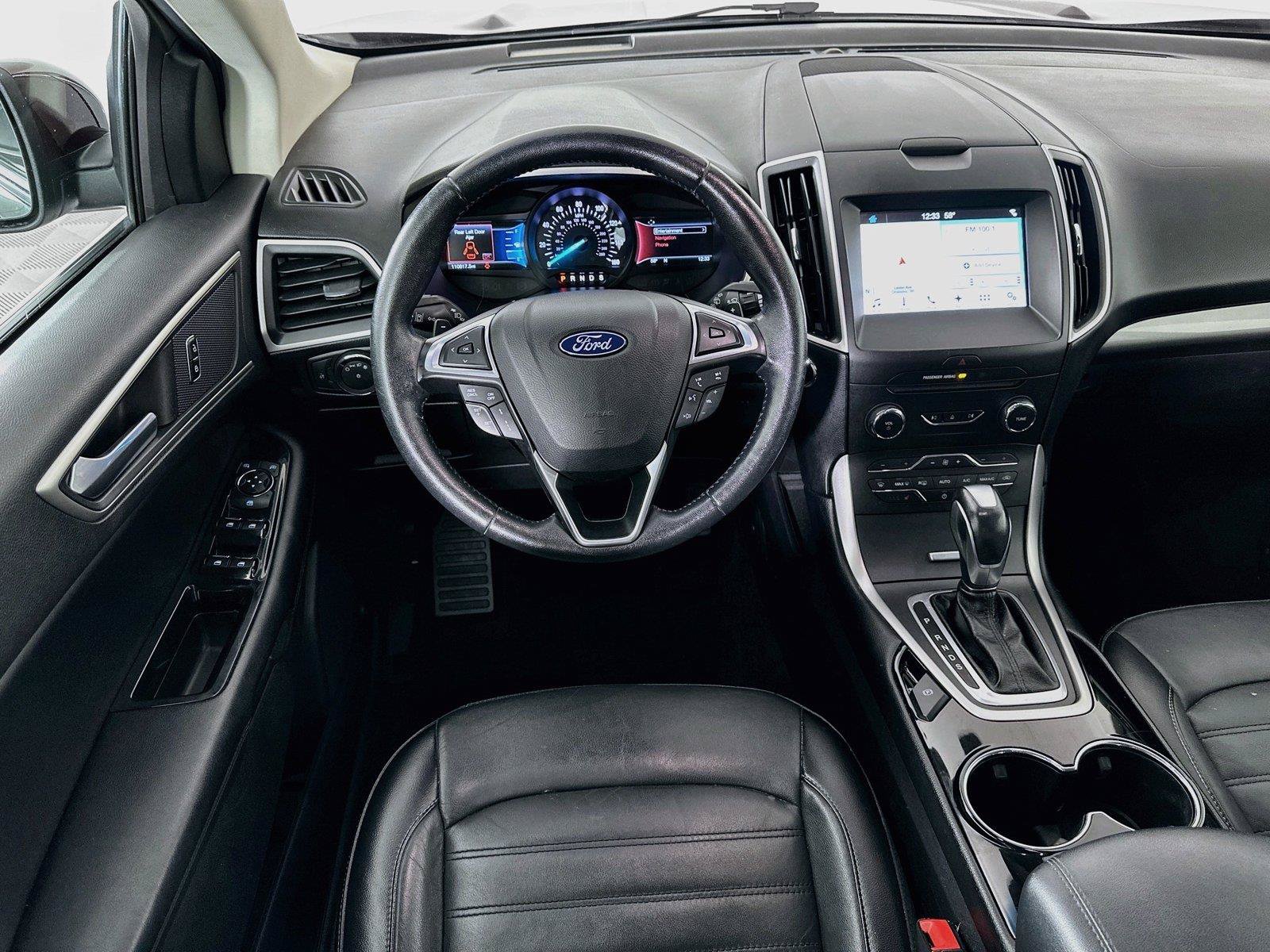 Used 2018 Ford Edge SEL w/ Equipment Group 201A AWD/4WD image 2